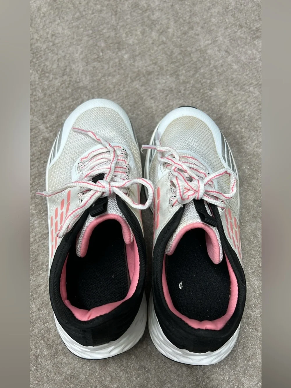 Girls Running Shoes White/Pink size 2